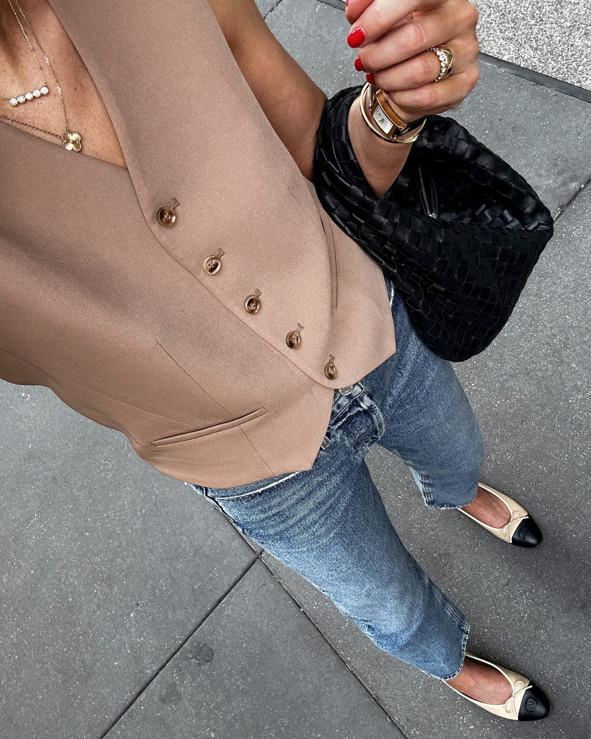 Fashion Jackson Wearing MAYSON the label camel vest, AGOLDE jeans, chanel ballerina flats, bottega veneta black teen jodie handbag, casual outfit idea