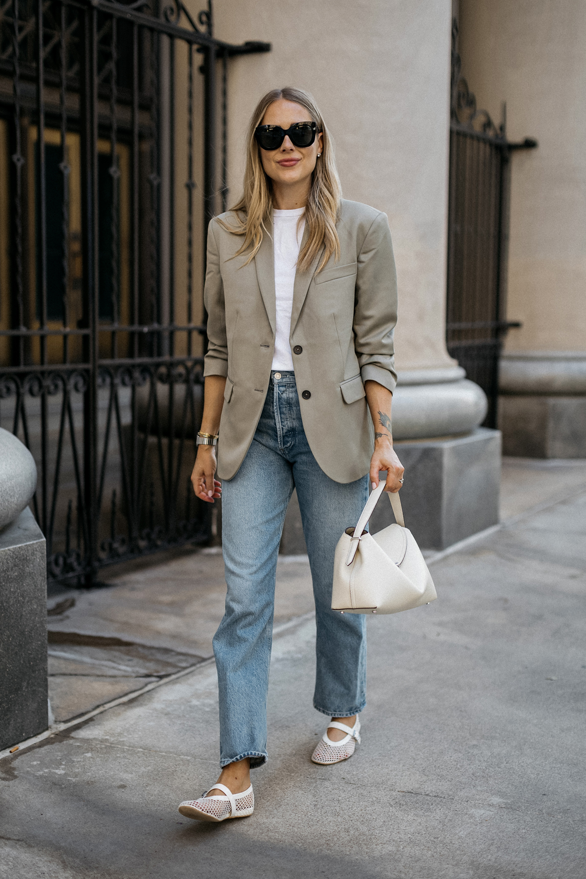 Fashion Jackson Wearing Anine Bing Quinn Blazer Sage Green Toteme White Tshirt AGOLDE 90s Jeans Amazon White Mesh Flats Toteme TLock White Handbag Street Style