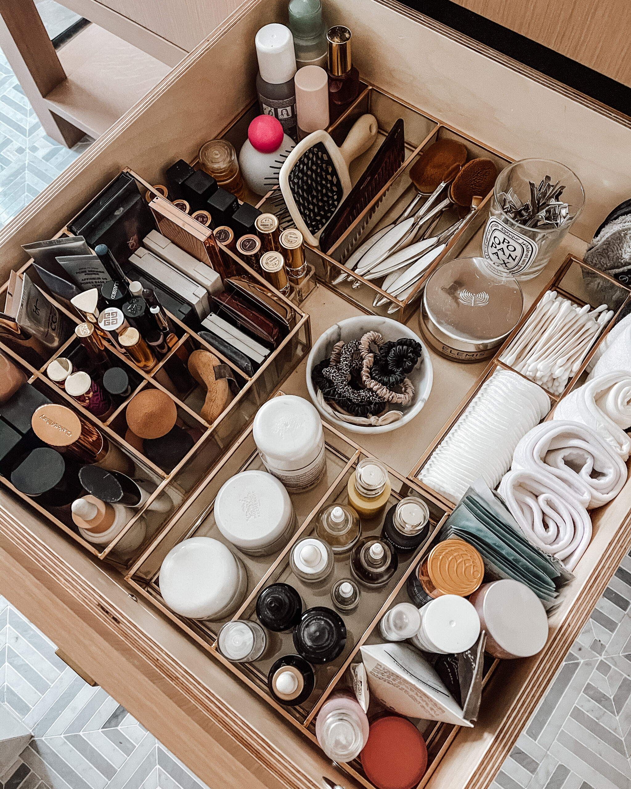 Fashion Jackson Bathroom Drawer Organization After 1