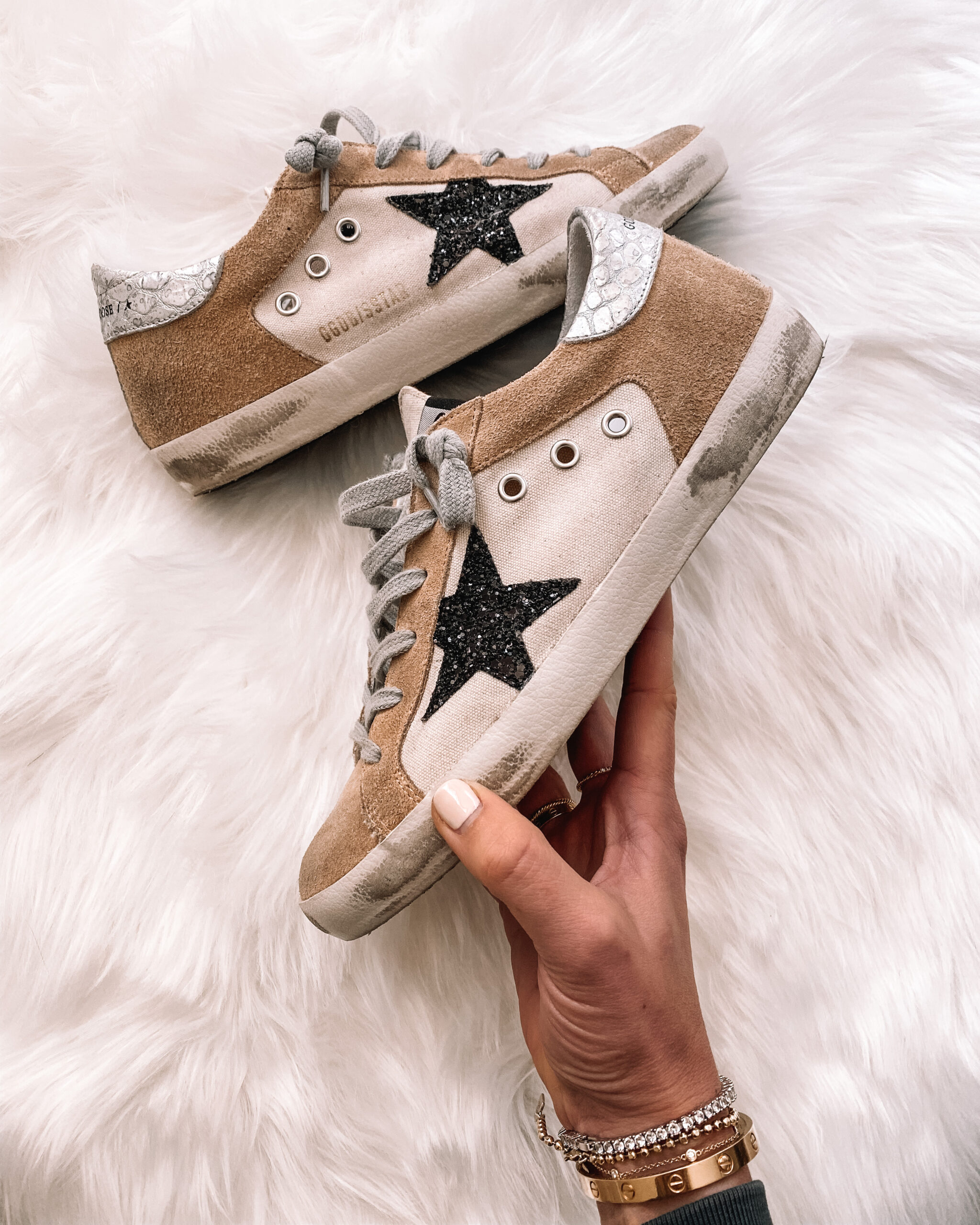 Fashion Jackson Golden Goose Superstar Sneakers Tan Suede Black Star